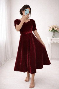 Freyal Enterprise Women Fit and Flare Maroon Maxi/Full Length Dress