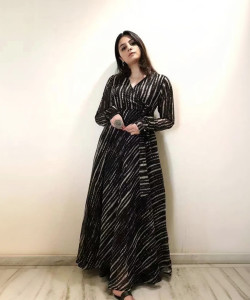 Fashion2wear Women A-line Black, White Midi/Calf Length Dress