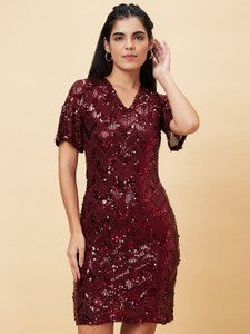 Globus Women Sheath Maroon, Silver Above Knee/Mid Thigh Length Dress