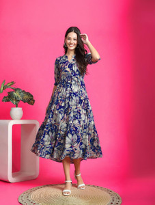 Presha Women Fit and Flare Multicolor Below Knee Dress