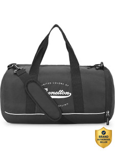 United Colors of Benetton 17 inch/43 cm Conrad Gym Duffel Bag
