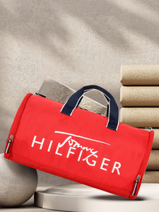 TOMMY HILFIGER Kamryn Gym Duffel Bag