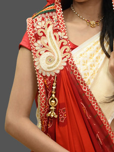 Ranisatiya Creation Poly Georgette Embellished Women Dupatta