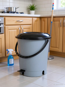 3D METRO SUPER STORE 12L Plastic Pedal Dustbin - Image 6