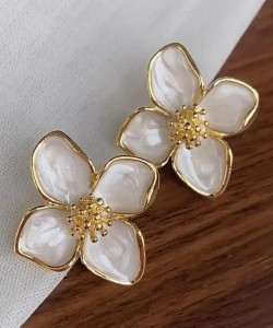 neze NZ 79 White Flower Stud Earrings Alloy Clip-on Earring