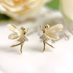 लेडी रैमेन्ट Fairy Stud Earrings with Crystal Work | Designer Party & Daily Wear Earrings Diamond Brass Stud Earring