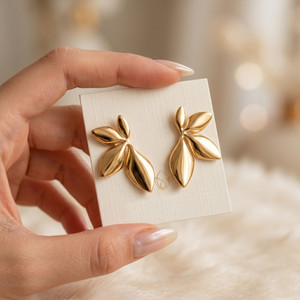 ग्लैमशे Golden Laurel Leaf korean Trending Design Stud Earrings Set For Girls and Women Stainless Steel Stud Earring