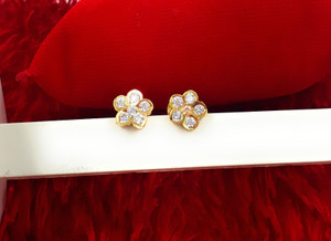 Anujeet Fashion Hub Gold Plated Covering 5 metal Impon AD Stone Floral Small Stud For Baby/Girls Copper Stud Earring