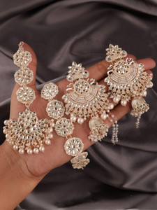theostrichcollection vejpadi earring and mangtikka with matha patti set White Metal Earring Set