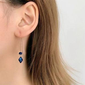 Stylish Loox Royal Blue Fox Gem Pendant Fringe Earrings Alloy Ear Thread, Drops & Danglers