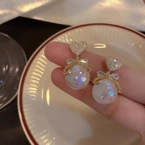 Onuyx Onuyx Korean Earrings For Women & Girls /Heart Shape Pearl Drop Earrings Pearl Alloy Drops & Danglers