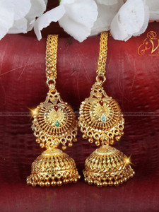 VIGHNAHARTA Vighnaharta Traditional Wdding and Party wear South Screw back alloy 1 gm Gold Plated Kanchain Jhumki Earring for Women and Girls (VFJ1331ERG) Alloy Jhumki Earring