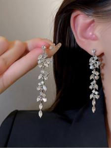 AKISON Flower Leaves Long Earrings - Image 6