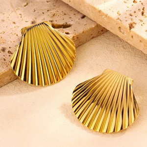 AKISON JEWELS Seashell 18K Gold Plated Anti Tarnish Korean Earrings Non Fading Waterproof Stainless Steel Earring Set, Stud Earring