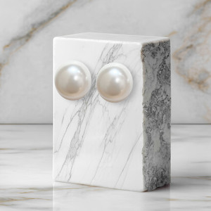 alysa Classic Crystal Big Round Shape Pearl Ball Oversize Earring Pearl Alloy Stud Earring