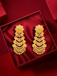 arch fashion Beautiful 3 Layerd Earrings Brass Chandbali Earring