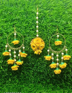 SHINE STAR Artificial flowers mangtika and earrings set for haldi mehndi functions Beads Fabric Earring Set