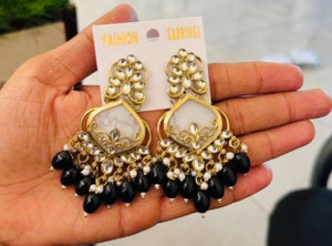 JIYU earing Brass Drops & Danglers