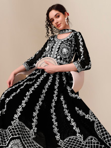 Youthnic Women Kurta Dupatta Set