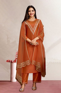 AVANSHEE Women Kurta Pant Dupatta Set