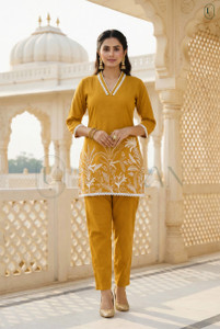 mogal fashion Women Kurti Pant Set