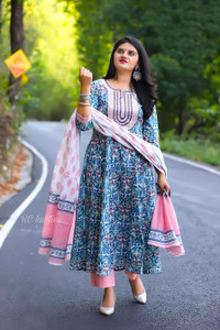 Jouglowriyaa Women Kurta Pant Dupatta Set