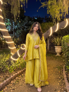 MOKOSH Women Kurta Sharara Dupatta Set - Image 6