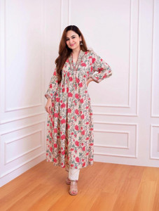 CLOFAB Women Kurta Pant Set
