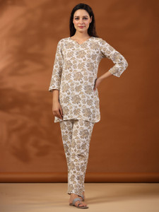 Jaipur Kurti Women Kurta Pant Set