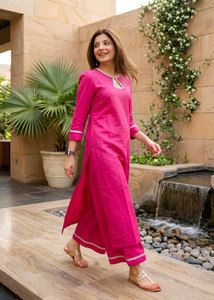 Shyomeera Women Kurta Palazzo Set
