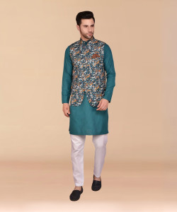 Svatantra Men Kurta Pyjama Ethnic Jacket Set