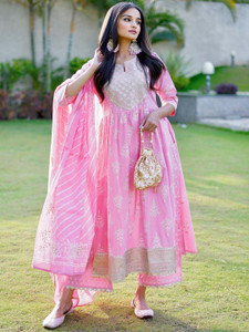 LIBAS Women Kurta Palazzo Set