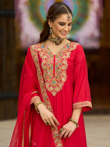 Indo Era Women Kurta Pant Dupatta Set