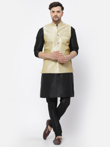 TS लाइफस्टाइल पुरुषो के लिए कुर्ता, वेस्टकोट और पायजामा सेट