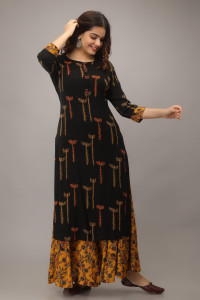 Nehamta Women Kurta Palazzo Set