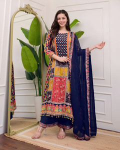 LAXMI NARAYAN FASHION Women Kurta Sharara Dupatta Set
