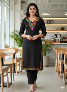 fabrictextile Women Kurta Pant Set