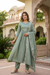 New Ethnic 4 You Women Kurta Pant Dupatta Set