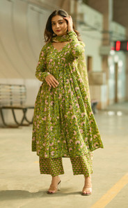 Klosia Women Kurta Pant Dupatta Set
