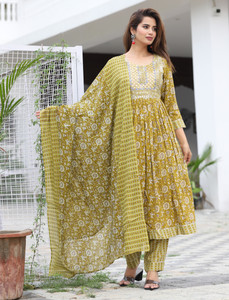 Arangetram Women Kurta Pant Dupatta Set