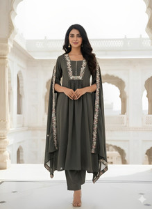 New Ethnic 4 You Women Kurta Pant Dupatta Set