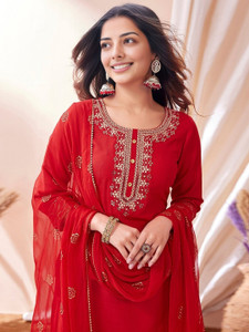 PHYSIL Women Kurta Pant Attached Dupatta Set