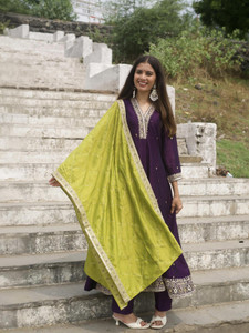 MOKOSH Women Kurta Pant Dupatta Set