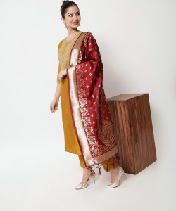 VredeVogel Women Kurti Pant Dupatta Set