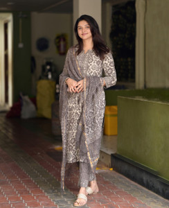 Nermosa Women Kurta Pant Dupatta Set