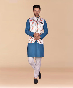 Svatantra Men Kurta Pyjama Ethnic Jacket Set