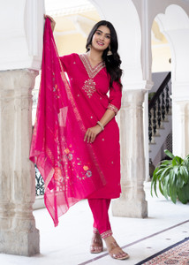 AARAGANA Women Kurta Pant Dupatta Set