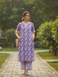 sadya attire Women Kurta Palazzo Set