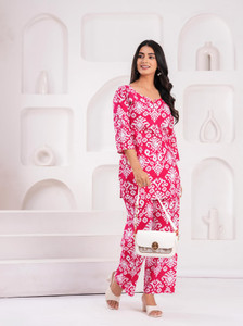 shobhit Women Kurta Palazzo Set