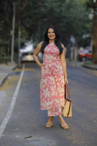 Gosriki Women Kurta Palazzo Set